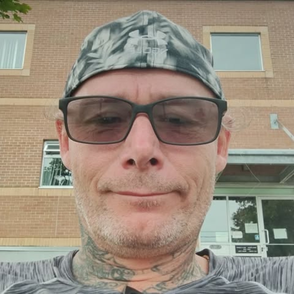 Meet your Posher, Sébastien